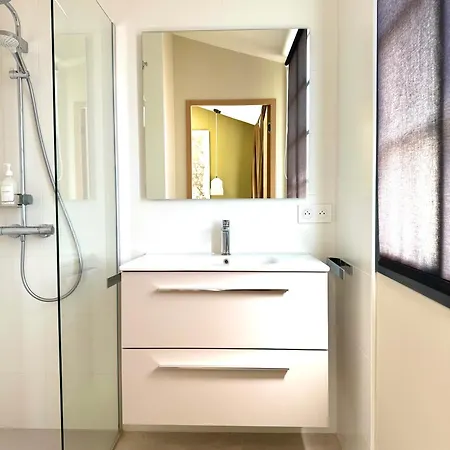 Renove Centre Bois-plage Apartment